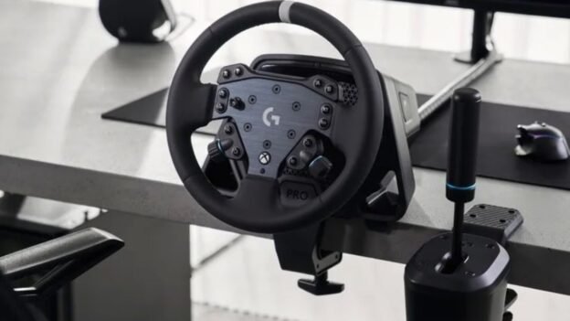 Logitech Perkenalkan RS Wheel Hub Pengalaman Balap Nyata untuk Gamer Xbox dan PC